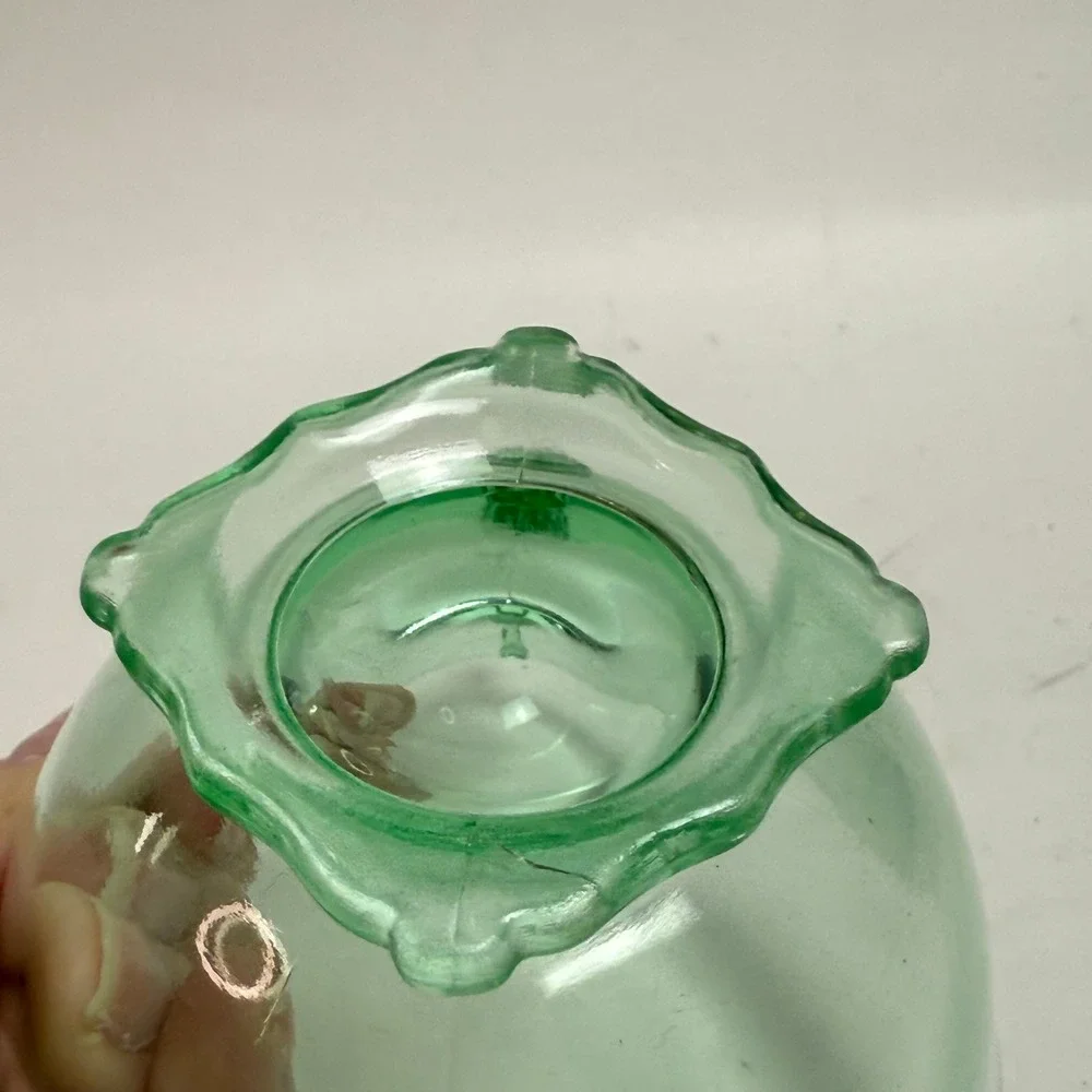 Vintage Green Uranium Glass Teacup Footed Scalloped Base UV Glow